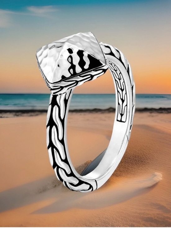 John Hardy Jewelry - NWT, John Hardy Silver Pyramid Ring!! 🩷💍💕